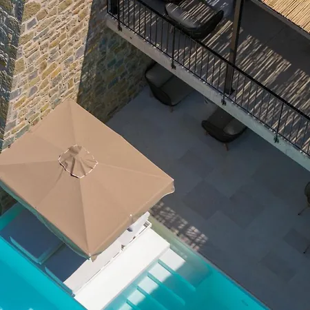Hills 8 - Luxury With Pool Aparthotel 4*