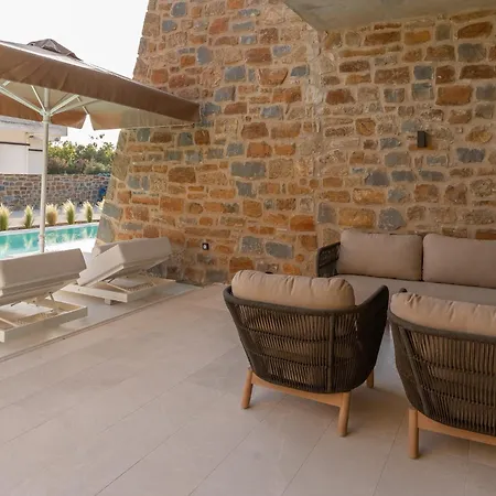 Hills 8 - Luxury With Pool