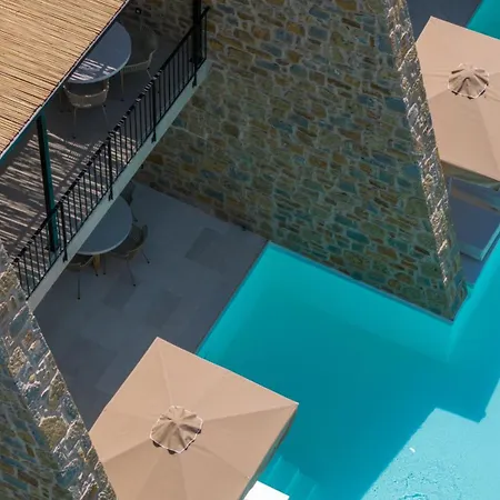 Hills 8 - Luxury With Pool Aparthotel