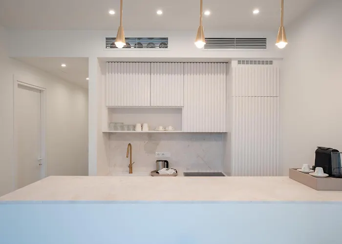 Hills 8 - Luxury With Pool