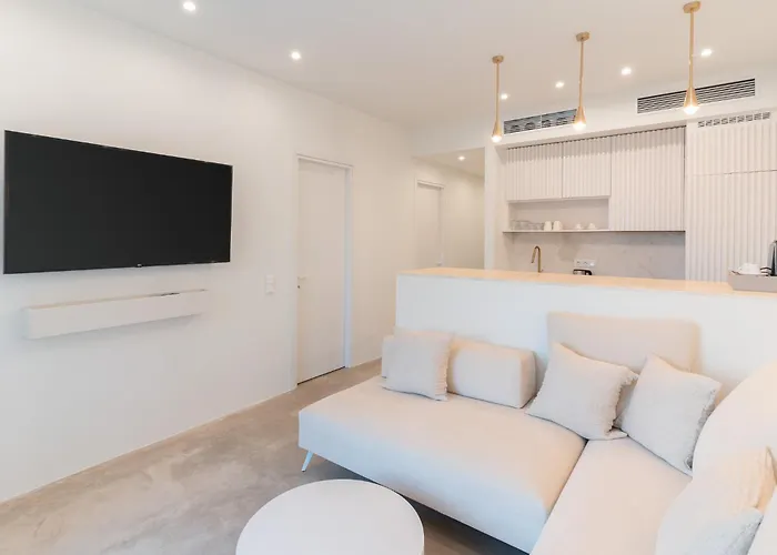 Hills 8 - Luxury With Pool Aparthotel