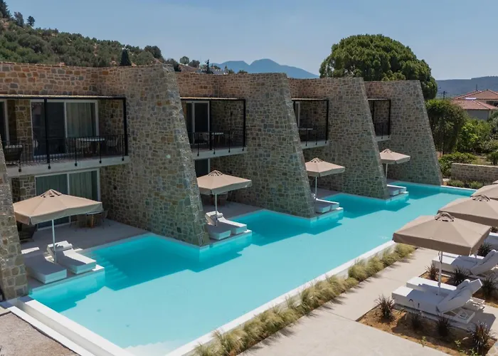 Hills 8 - Luxury With Pool Gialova